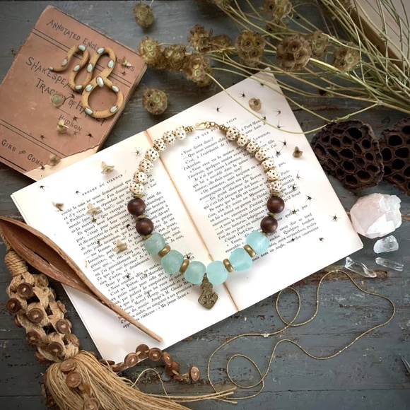 1900's ANTIQUE KROBO GHANA AFRICAN GLASS BEADED NECKLACE - Picture 3 of 10